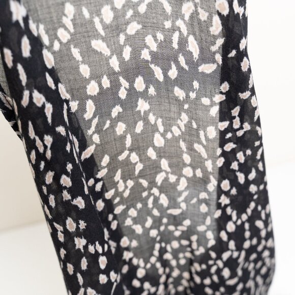 🚨 Anthropologie Cloth & Stone Spotted Lightweight Button Down Shirt - Picture 9 of 11